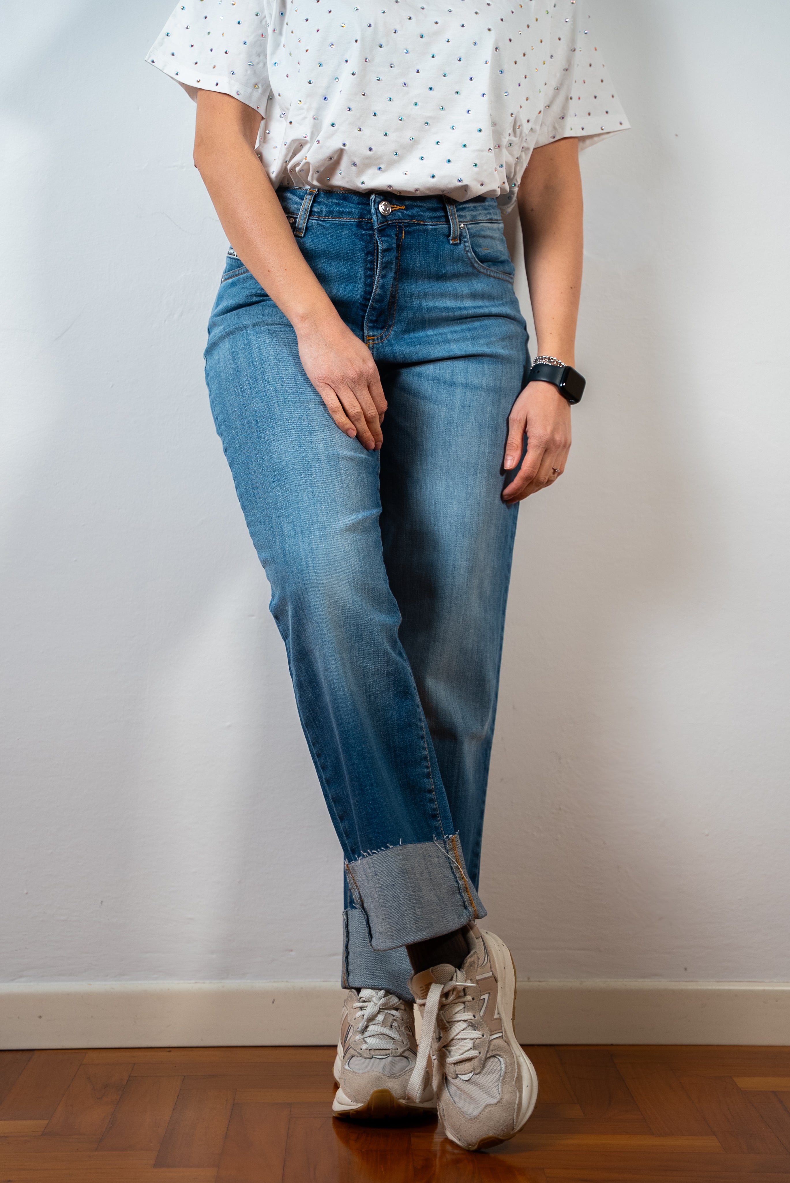 JEANS CON RISVOLTO