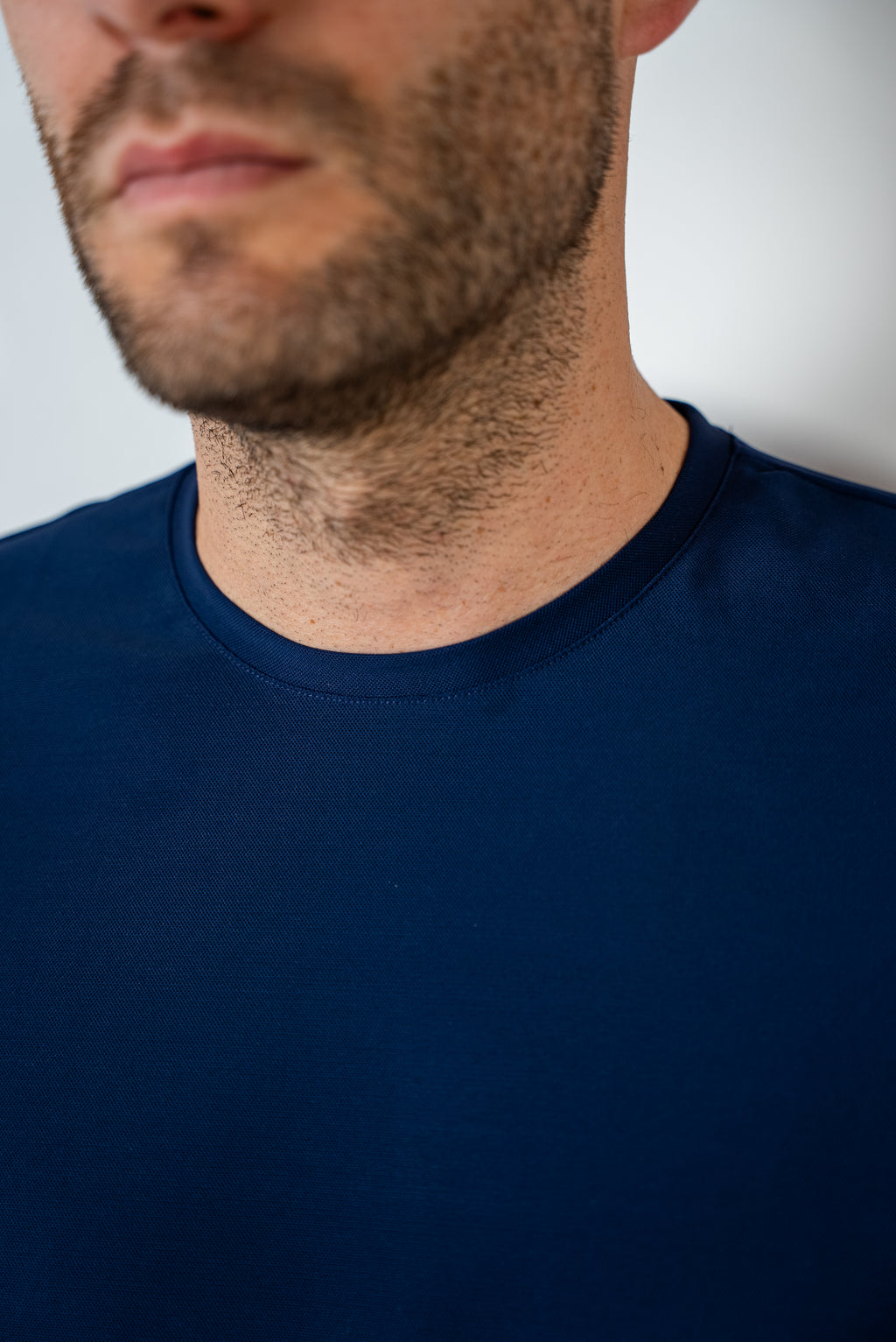 T-SHIRT IN TESSUTO TECNICO BLU