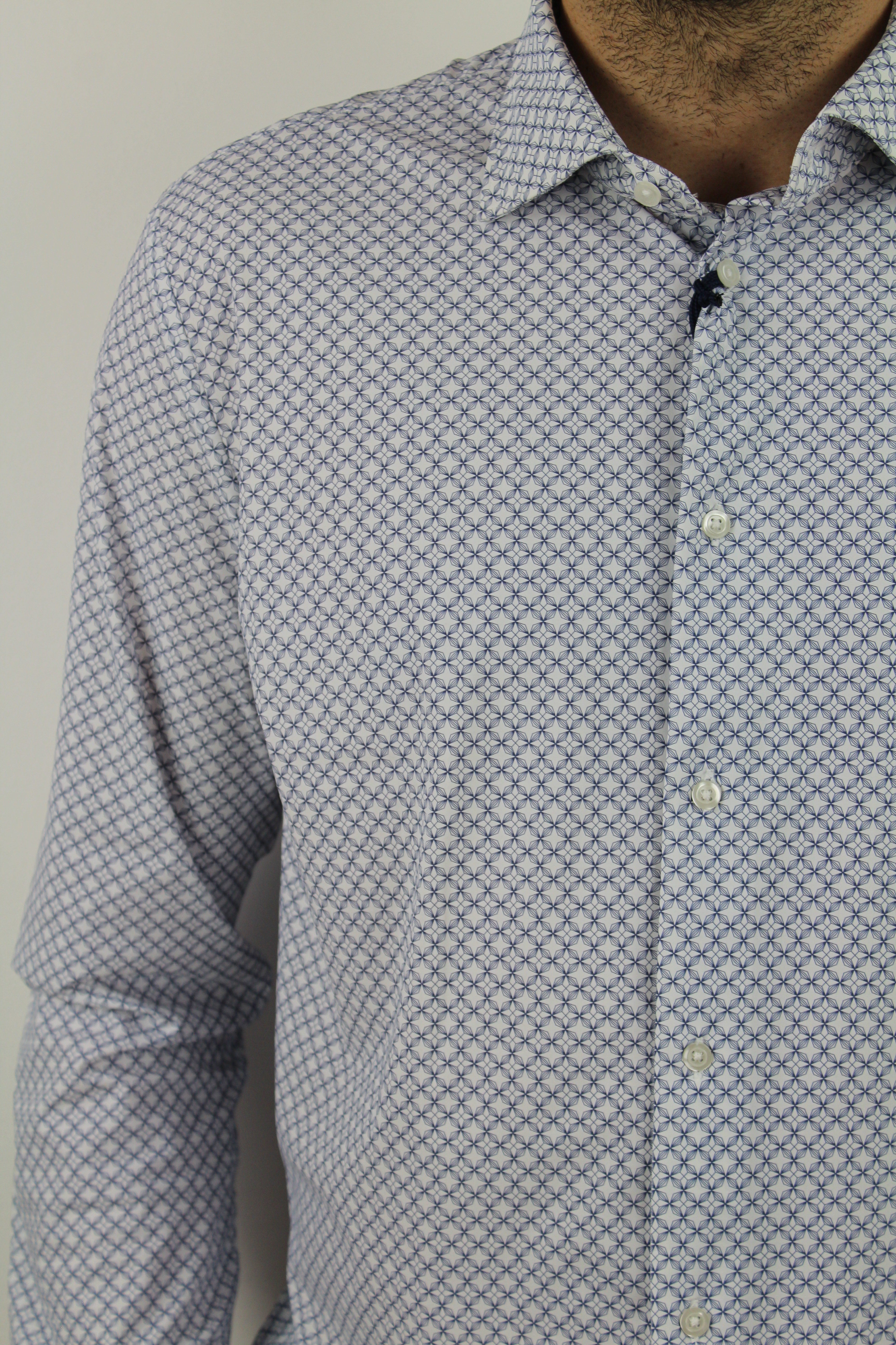 CAMICIA TESSUTO TECNICO 01