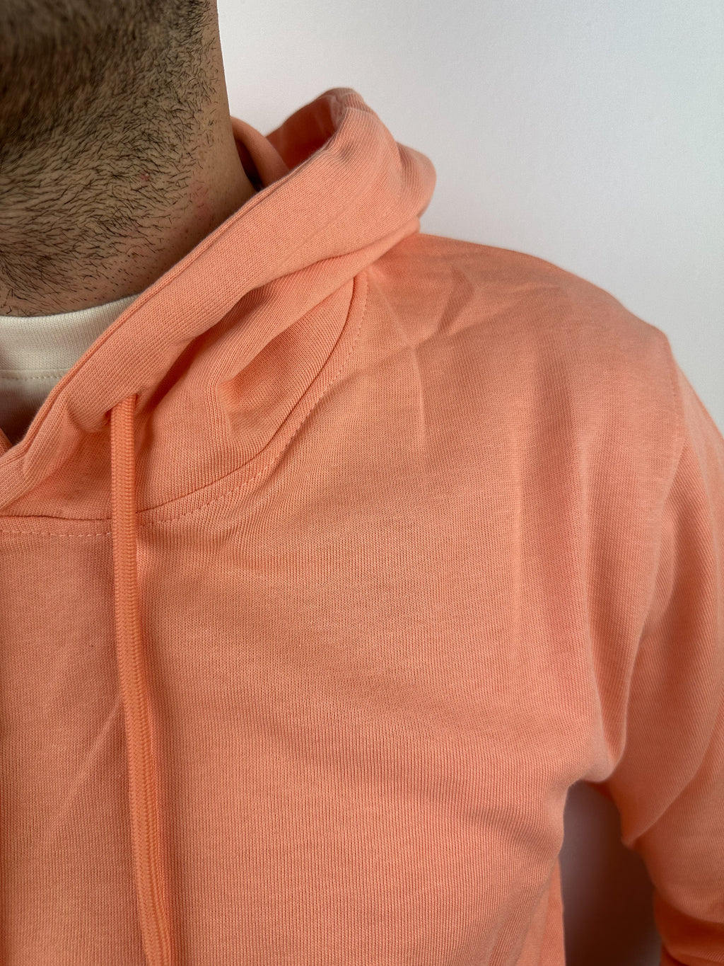 FELPA CON IL CAPPUCCIO