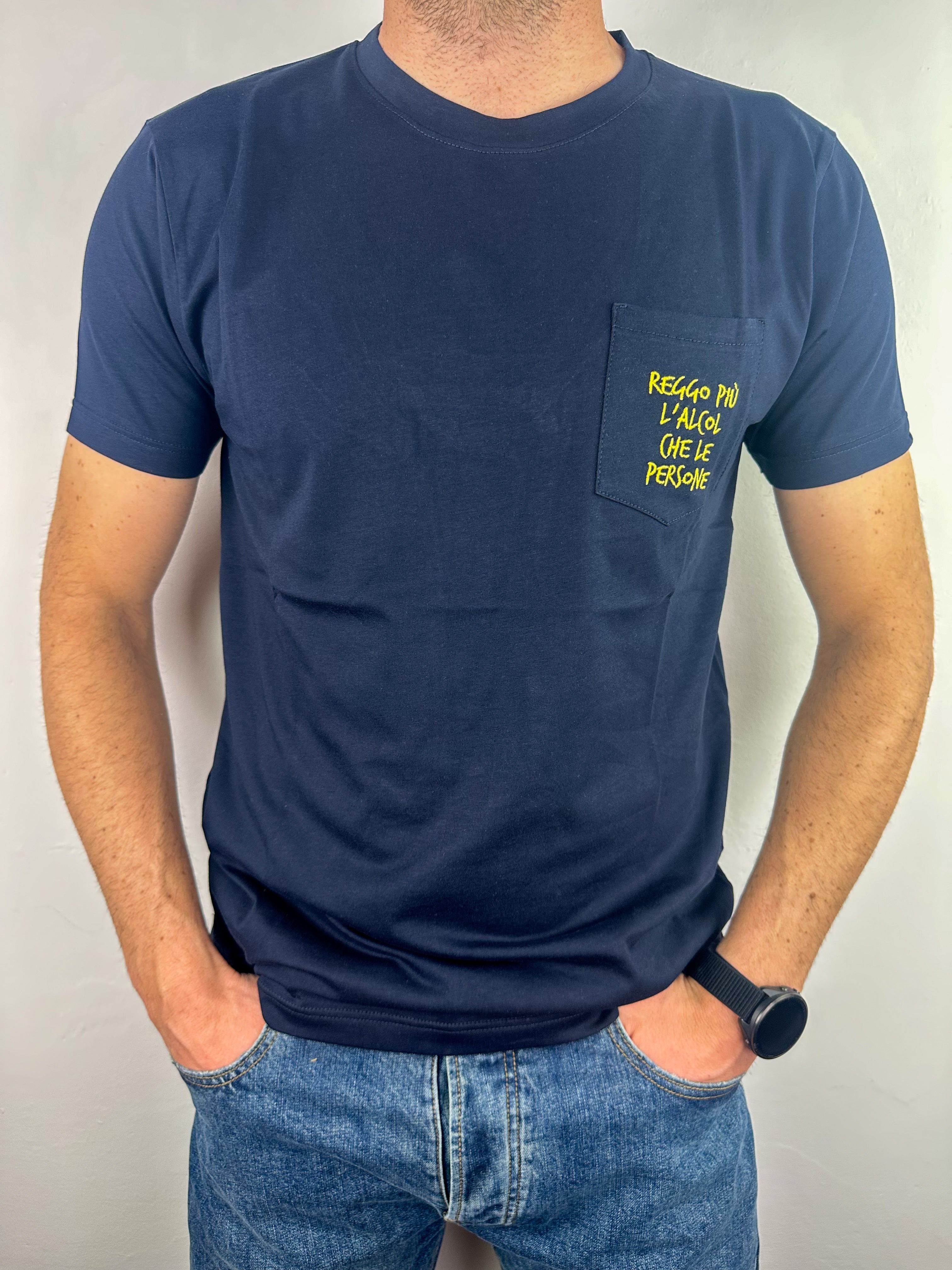 T-SHIRT CON TASCHINO RICAMATO