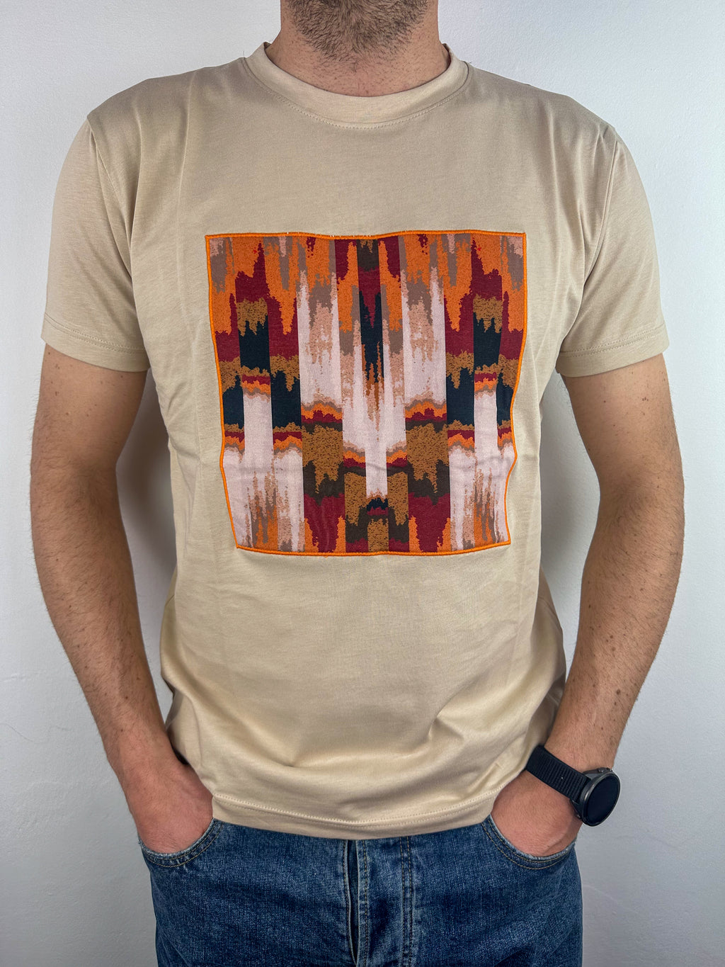 T-SHIRT CON STAMPA