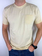 T-SHIRT CON TASCHINO