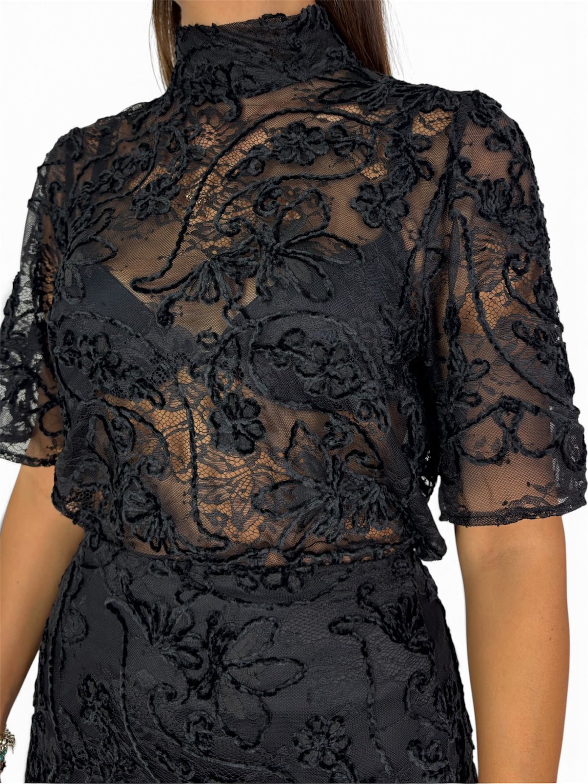 MAGLIA IN PIZZO CON FIOCCO